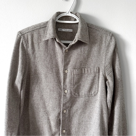 Button-Up Shirt - Picture 3 of 9